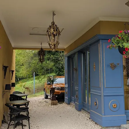 Bonbon D'hotes Bed and breakfast 4*