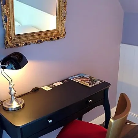 Bonbon D'hotes Bed and breakfast Saint-Julien-de-Lampon