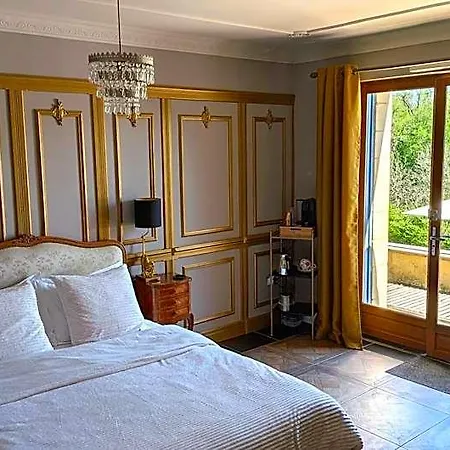 Bonbon D'hotes Bed and breakfast 3*