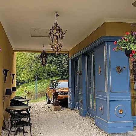 Bonbon D'hotes Bed and breakfast 3*